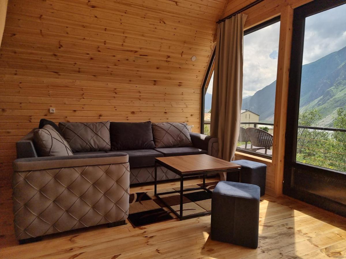 Ska Cottage Kazbegi Ngoại thất bức ảnh