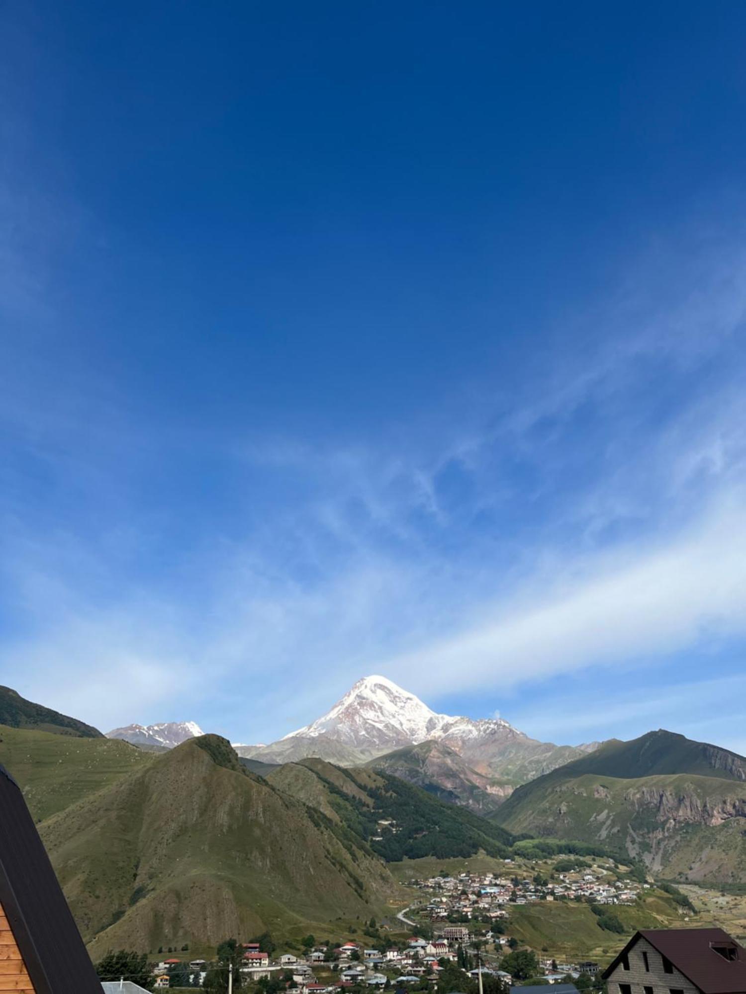 Ska Cottage Kazbegi Ngoại thất bức ảnh